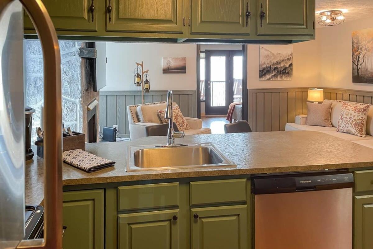 Mountain Views At Dolly'S Castle Unit 7 Villa Sevierville Exterior photo